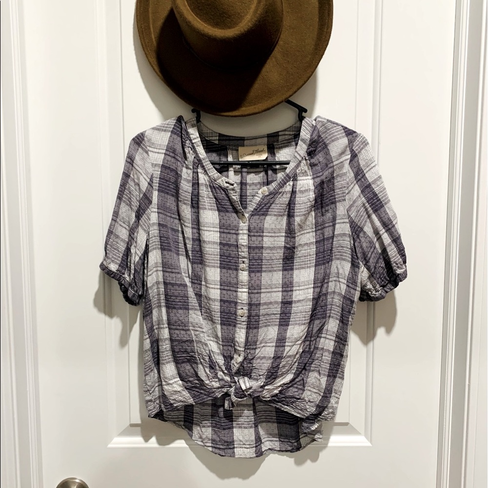 Universal Threads Blouse - size small NWOT